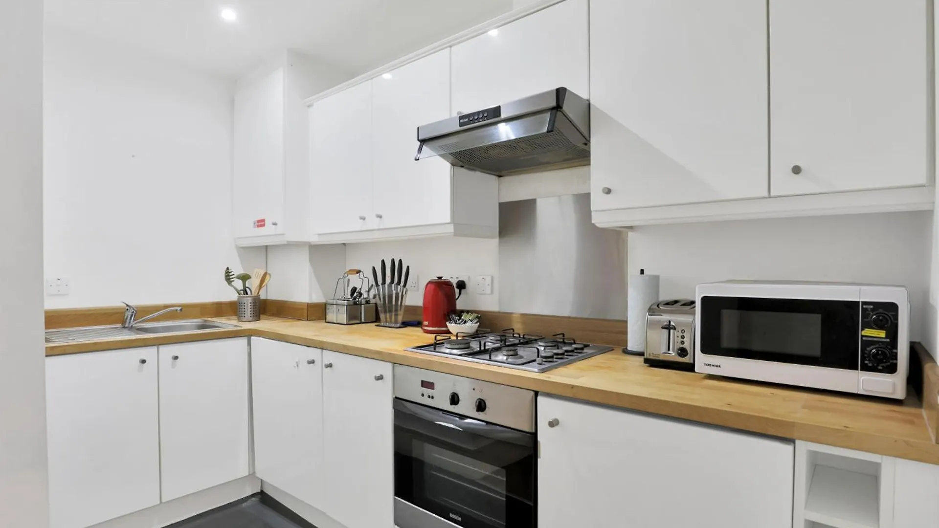 Prime Location London Studio Apartment